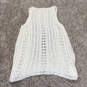 American Eagle Outfitters Tops - American Eagle Sweater Tank American Eagle Outfitters Tops - American Eagle Sweater Tank